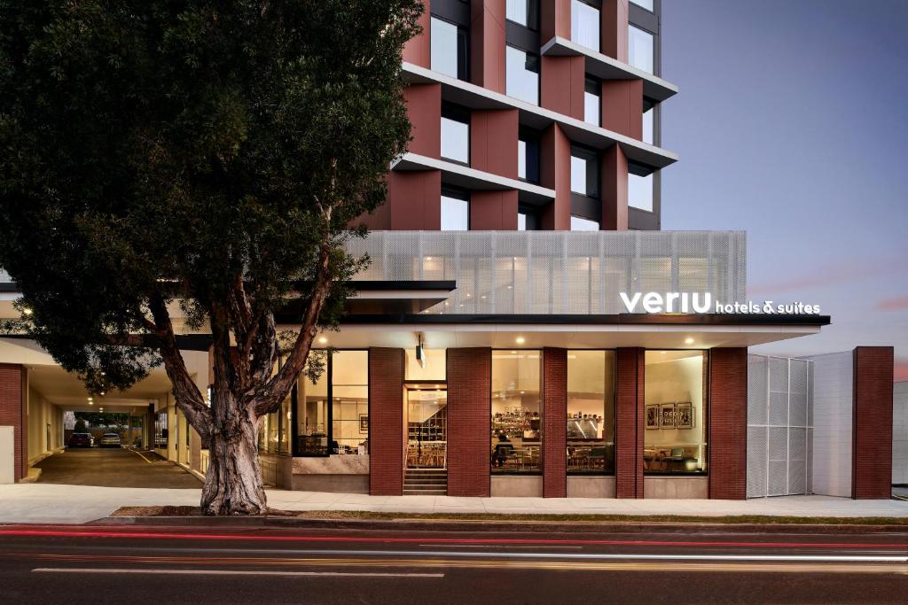 Veriu Green Square 4