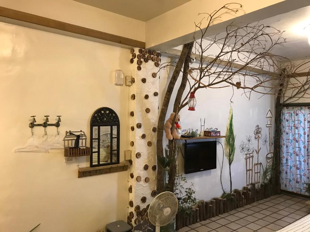 熊讚民宿評價、特色體驗、房價資訊、訂房連結 – 工業風溫馨住宿 - 照片 13