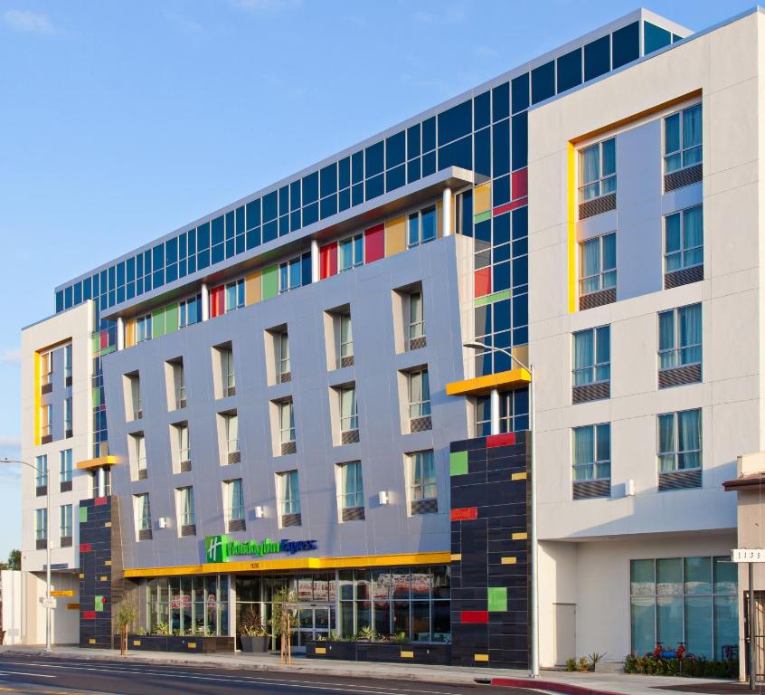 a rendering of a hotel on a city street at Holiday Inn Express North Hollywood - Burbank Area, an IHG Hotel in North Hollywood