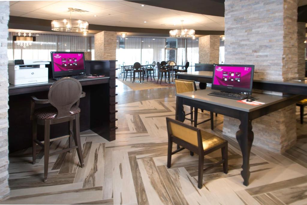 Crowne Plaza Saddle Brook, an IHG Hotel, Saddle Brook – Updated 2023 Prices