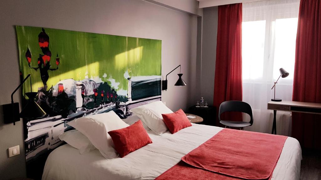 TV a/nebo společenská místnost v ubytování Hotel de Champagne