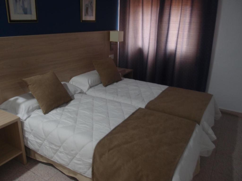 Hotel Catalán Puerto Real, Puerto Real – Updated 2023 Prices