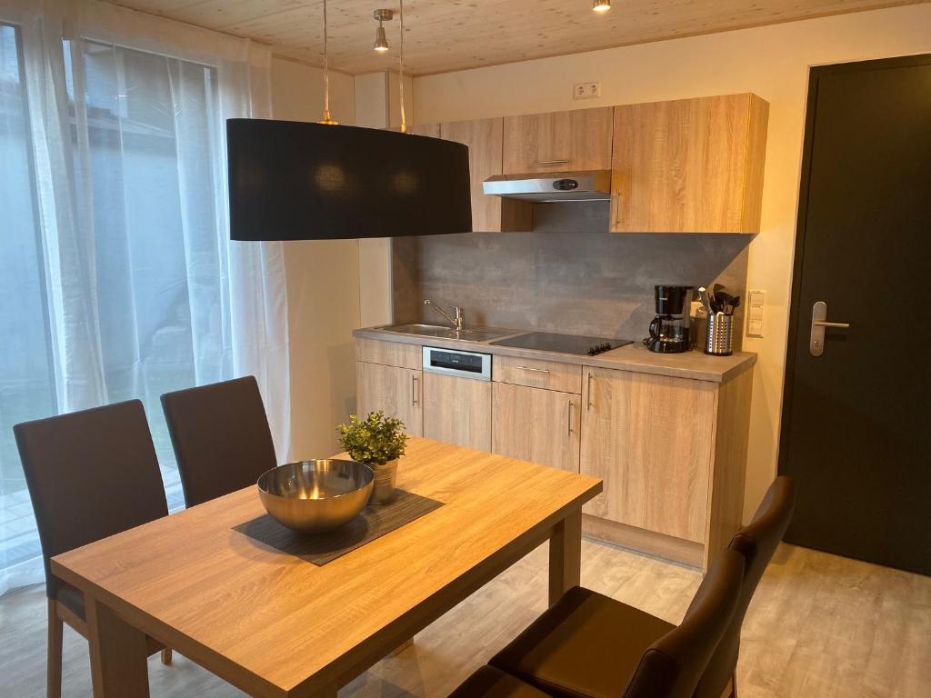 Kuchyň nebo kuchyňský kout v ubytování Ferienwohnung Preisinger