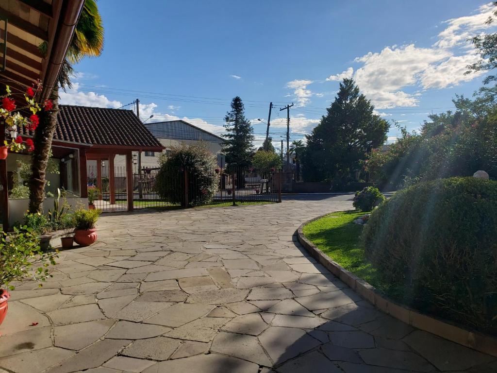 Hotel Pousada das Flores  Hotel Pousada das Flores