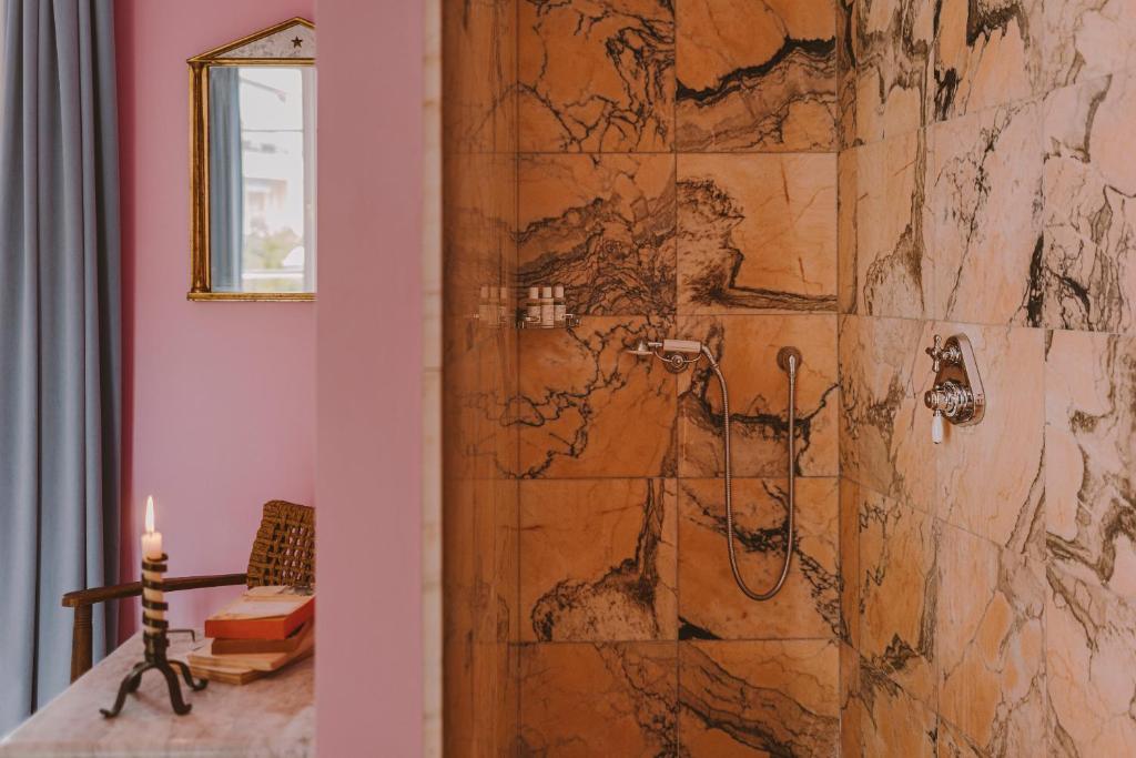 HOTEL AMOUR NICE - Resim 22