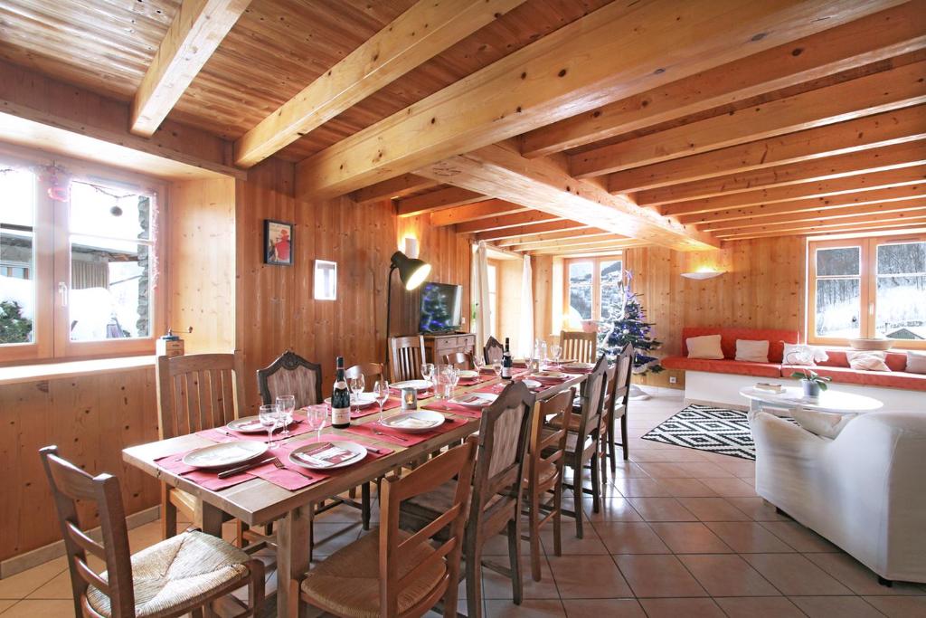 Posezení v ubytování Chalet Les Copains