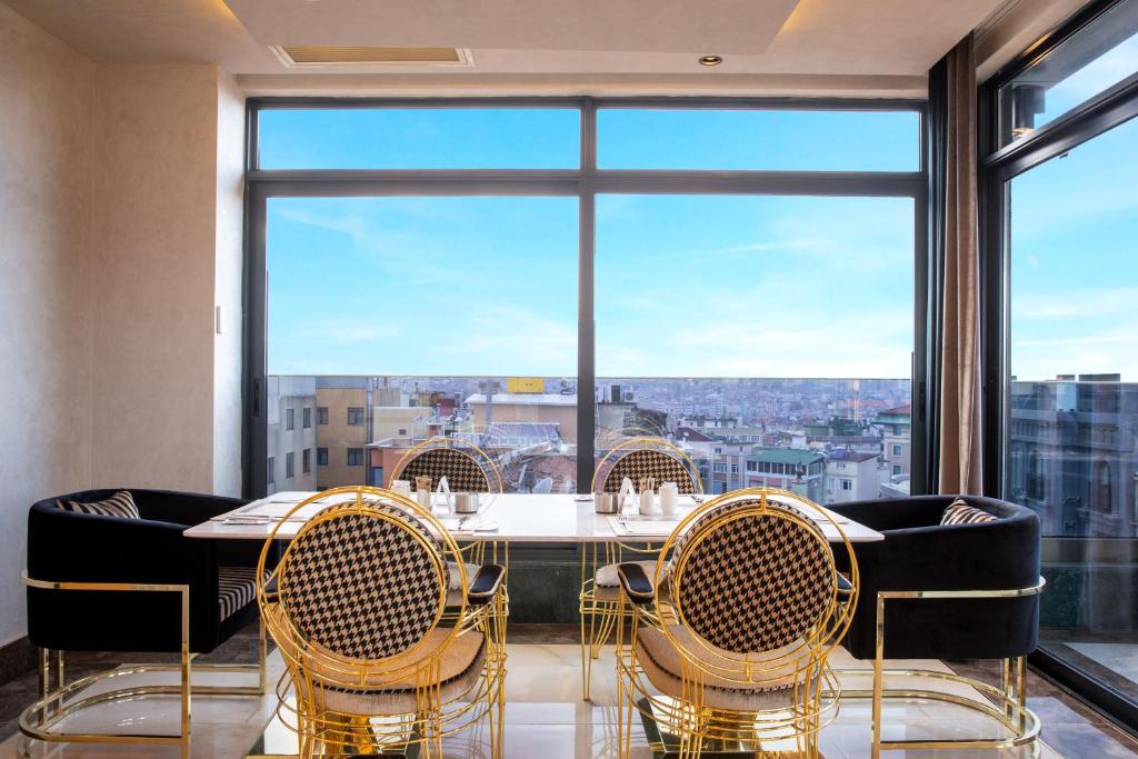 Posezení v ubytování Beethoven Senfoni Hotel