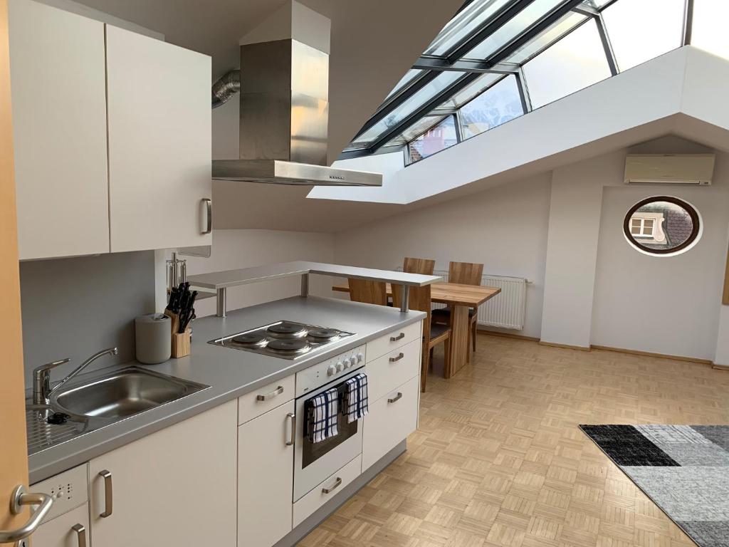 Basic Apartments downtown - 11