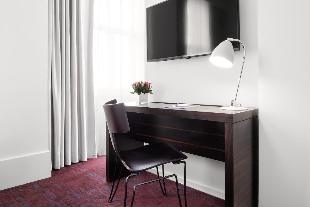 21c Museum Hotel Lexington - City Queen Room