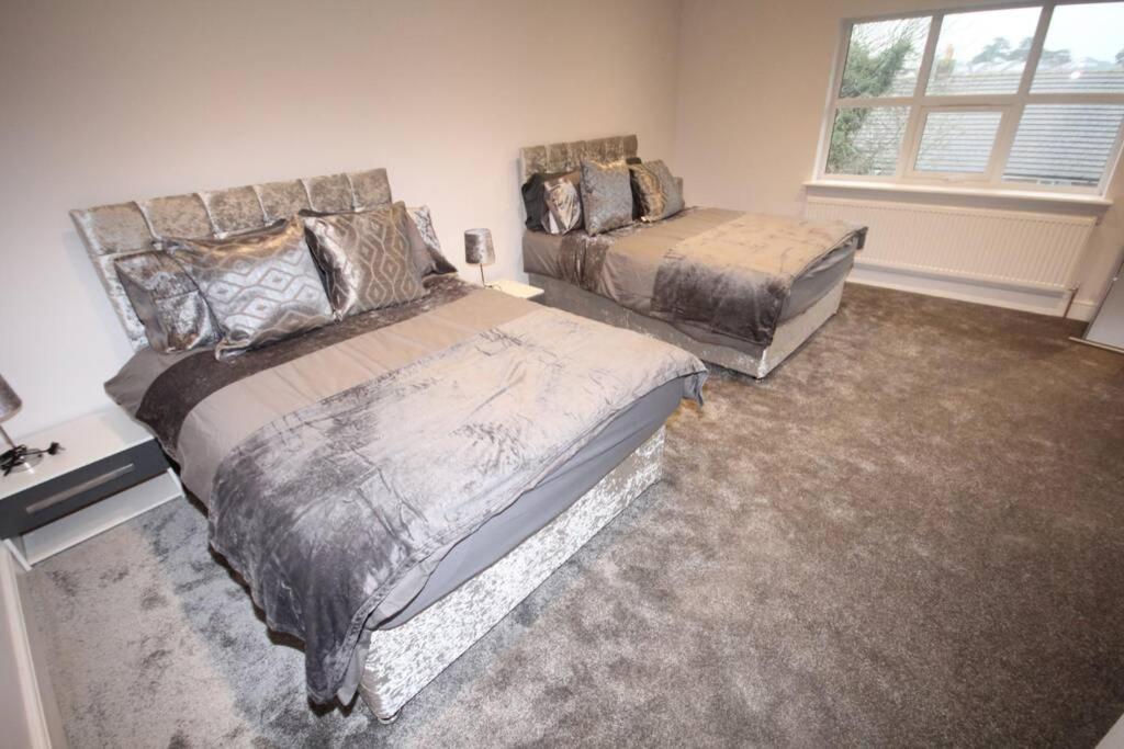 Great West Road Apartments [ Flat D ], London (updated prices 2024)