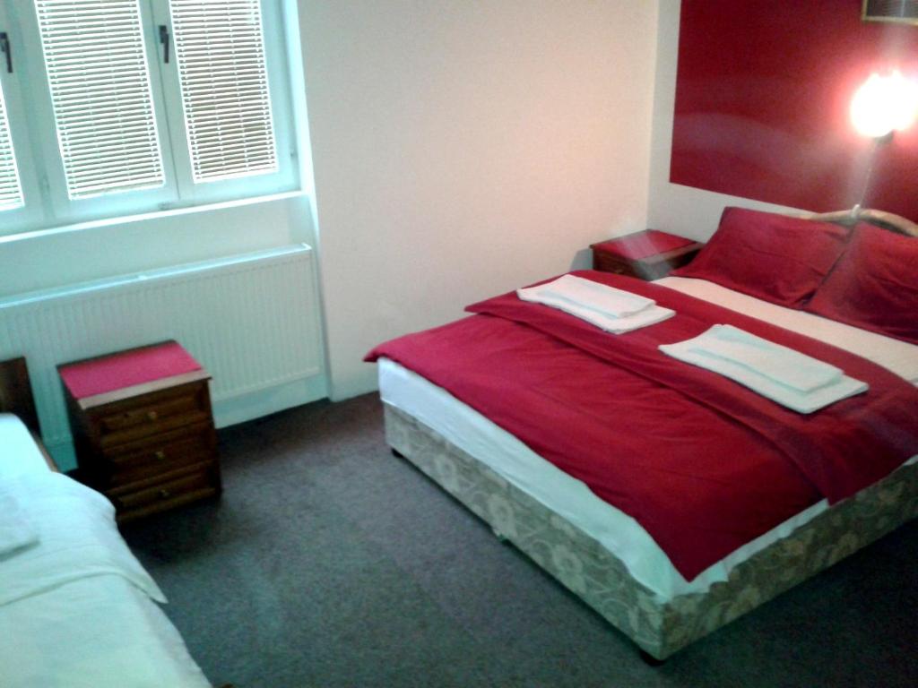Postel nebo postele na pokoji v ubytování Rooms Lisičić