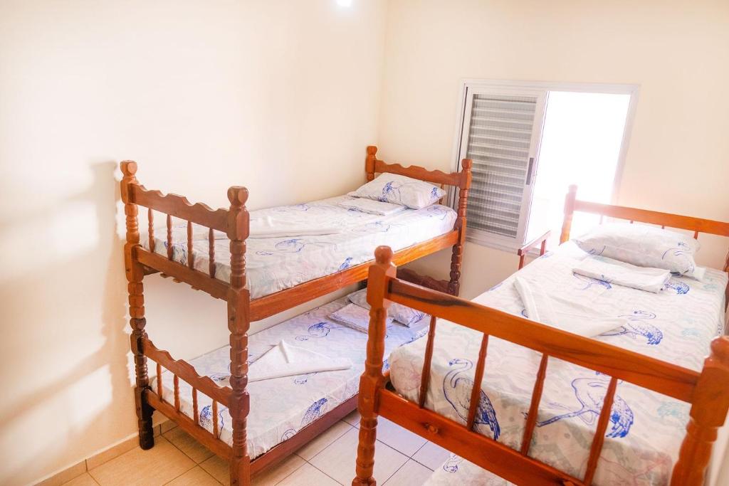  Apartamento Praia Grande Ubatuba 2 vagas garagem Internet WiFi