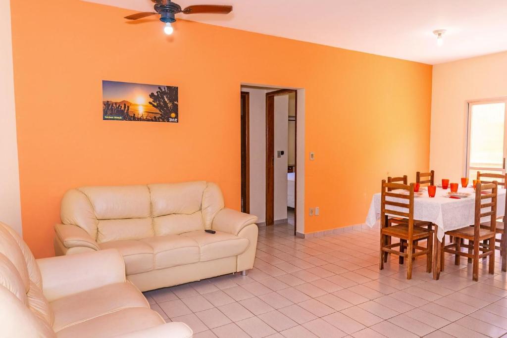  Apartamento Praia Grande Ubatuba 2 vagas garagem Internet WiFi