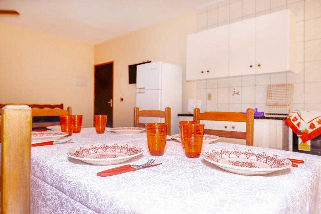  Apartamento Praia Grande Ubatuba 2 vagas garagem Internet WiFi