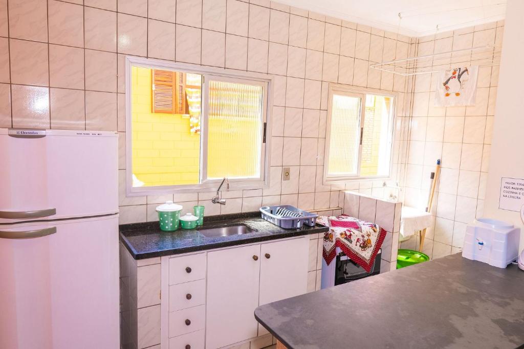  Apartamento Praia Grande Ubatuba Próximo Mar Internet WiFi