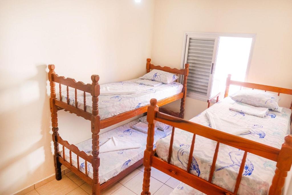  Apartamento Praia Grande Ubatuba 2 vagas garagem Internet WiFi