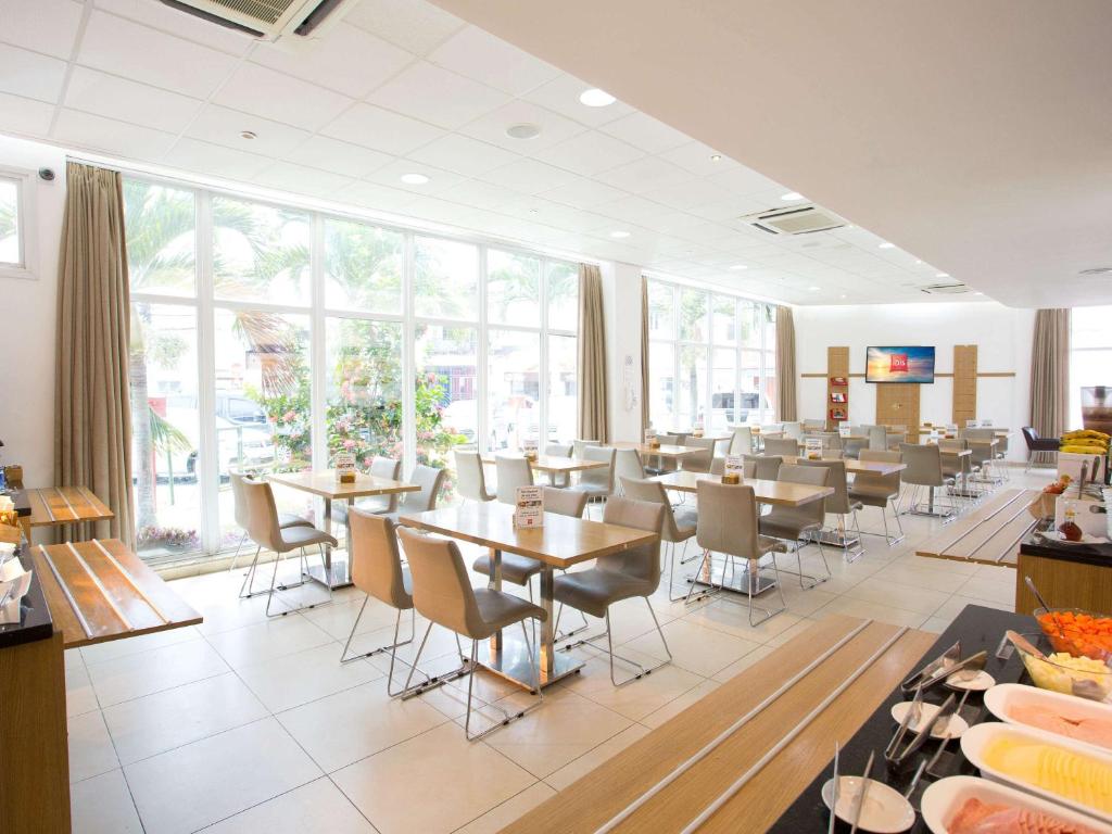 Restaurace v ubytování ibis Feira de Santana