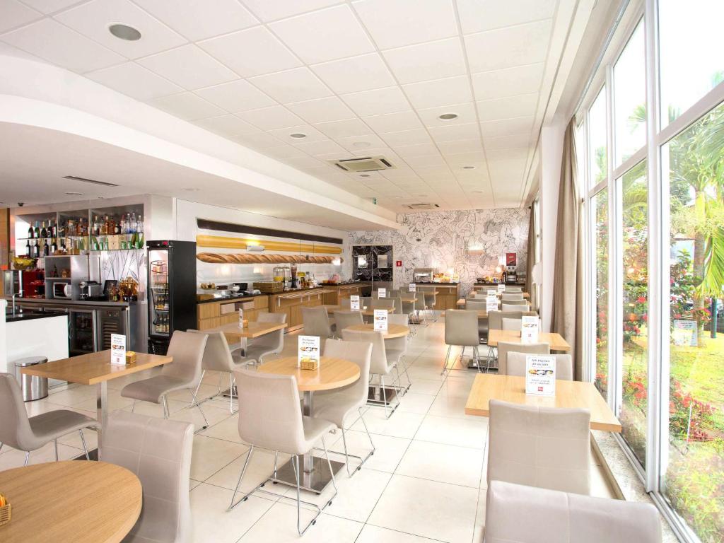 Restaurace v ubytování ibis Feira de Santana