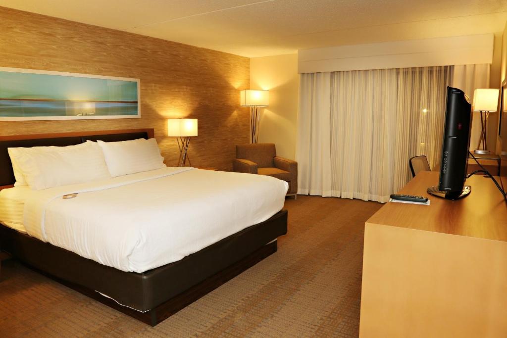 enVision Hotel & Conference Center Mansfield-Foxboro - 