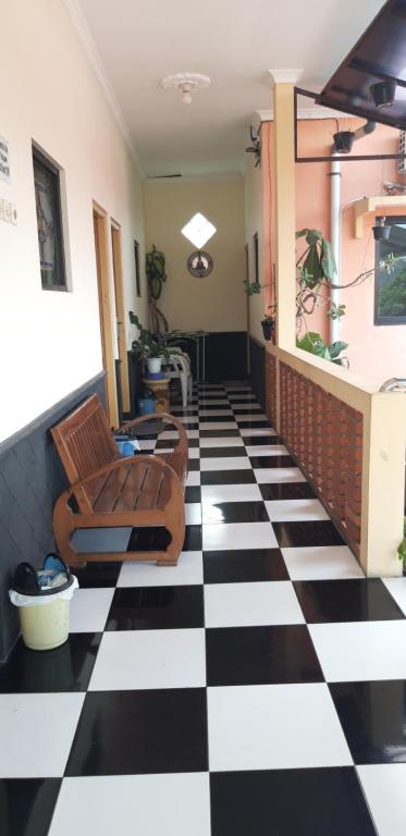 La Javanaise Home Stay Malioboro - Deluxe Room
