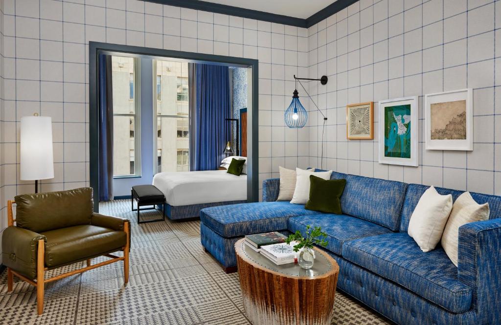 Kimpton Hotel Monaco Denver by IHG - Monte Carlo King Suite