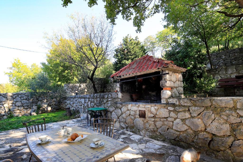 Budynek, w którym mieści się apartament