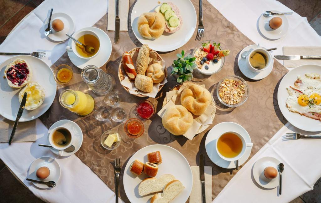 Hotel Kögele bei Innsbruck Axamer Lizum - Resim 17