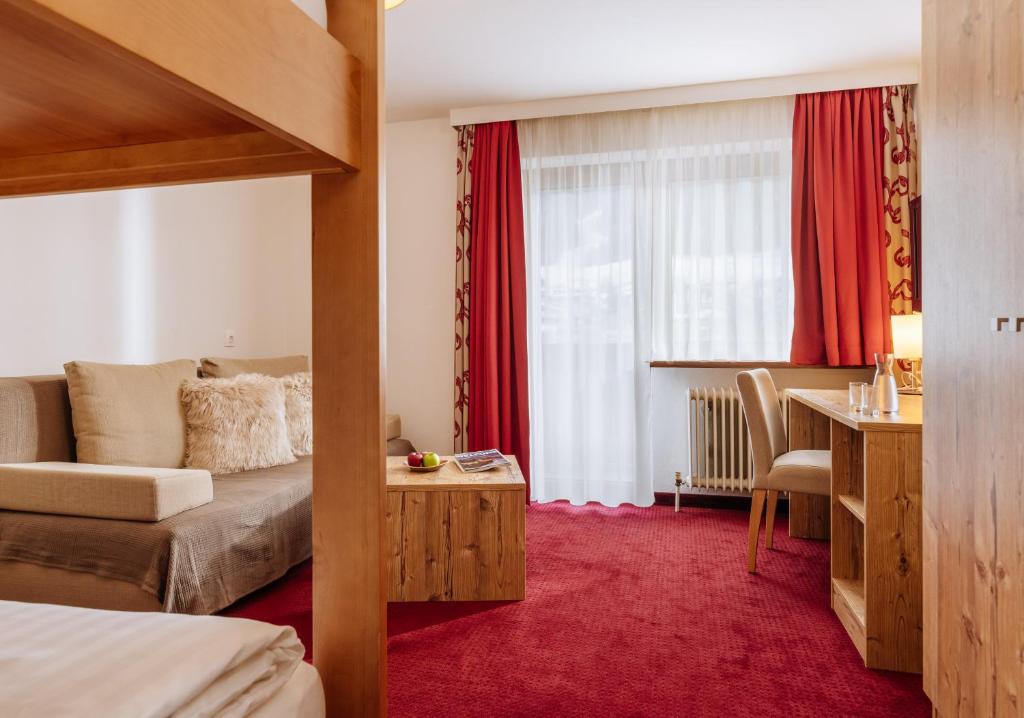 Hotel Kögele bei Innsbruck Axamer Lizum - Resim 25
