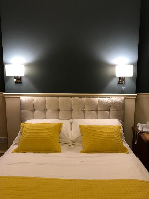 Eurobar & Hotel - Resim 9