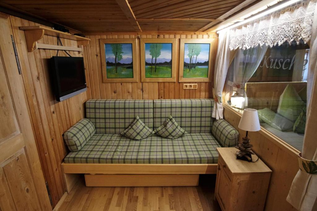 Posezení v ubytování Biobauernhof Gehrnerhof am Arlberg