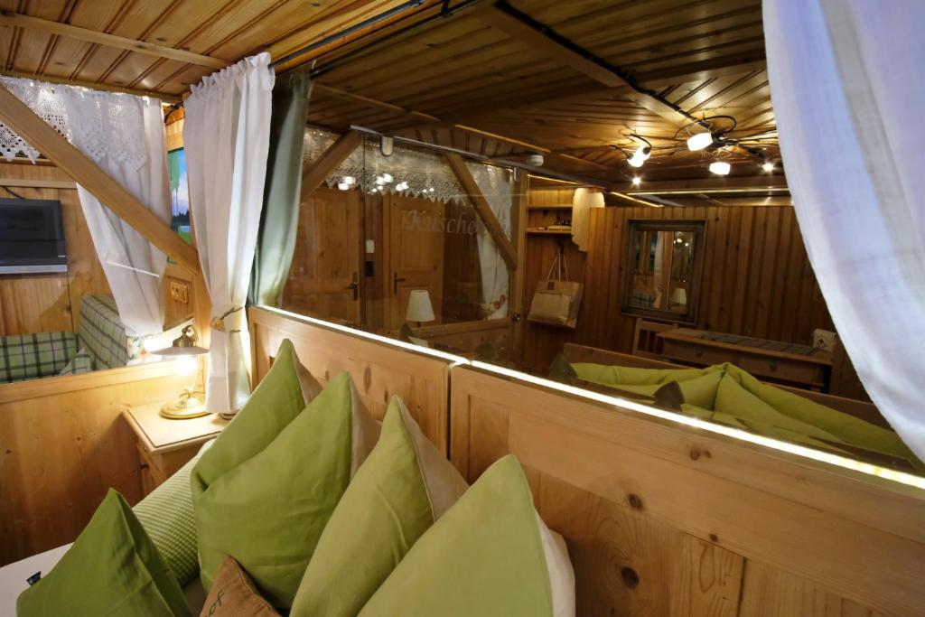 Posezení v ubytování Biobauernhof Gehrnerhof am Arlberg