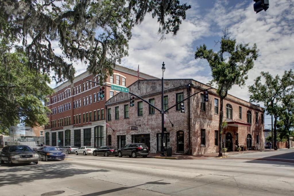 Staybridge Suites Savannah Historic District by IHG photo