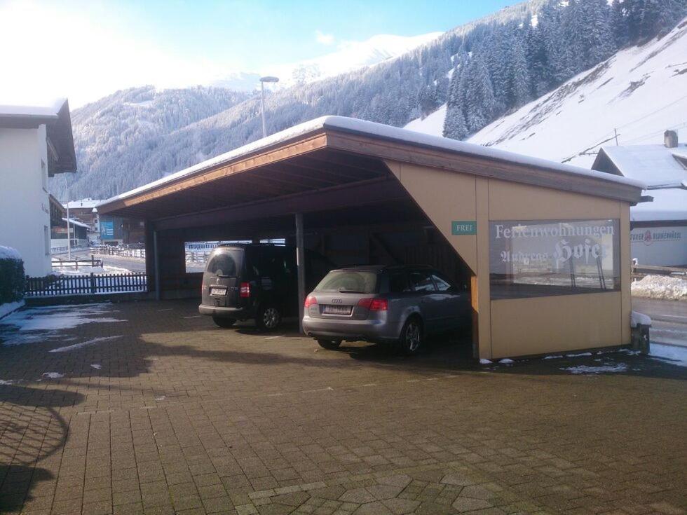 Nespecifikovaný výhled na hory nebo výhled na hory při pohledu z apartmánu