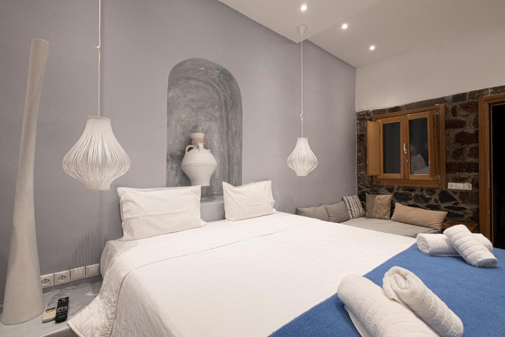 
Executive Double Room with Caldera View
