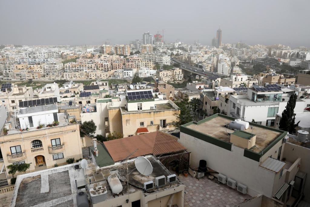 Escape to St Julians - 11