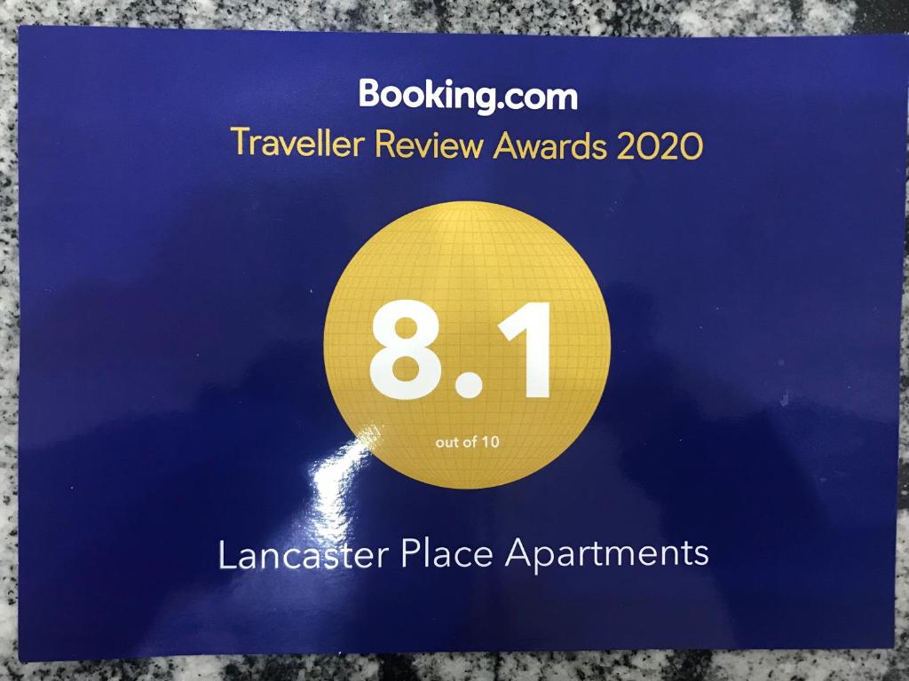 Certifikát, hodnocení, plakát nebo jiný dokument vystavený v ubytování Lancaster Place Apartments