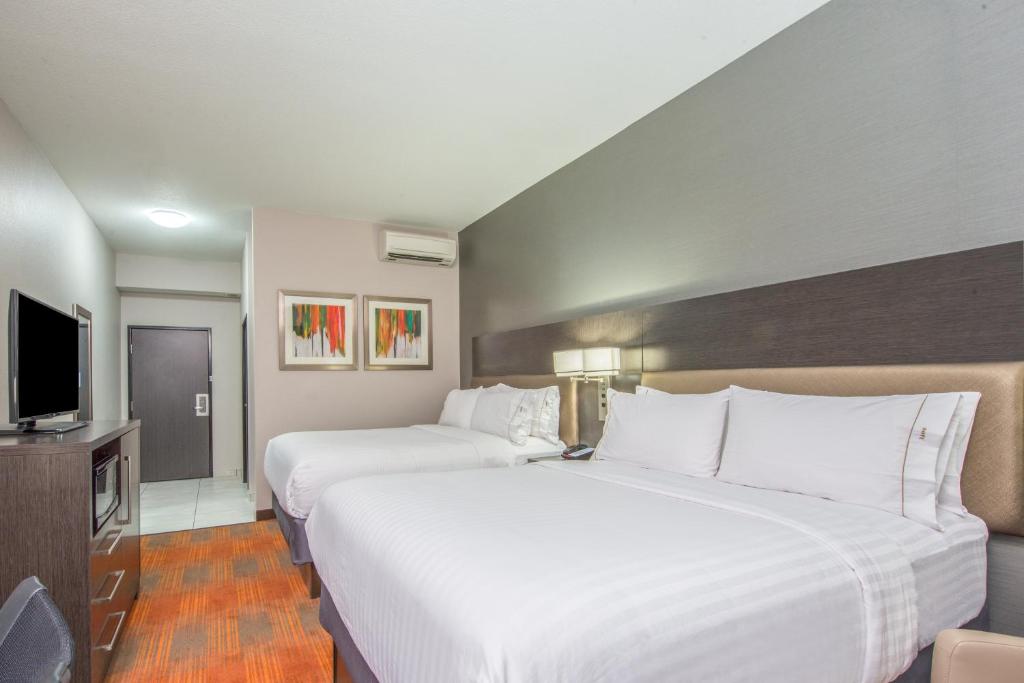 Holiday Inn Express Shawnee, an IHG Hotel - 带有两张床的房间 - 可访问 - 不吸烟