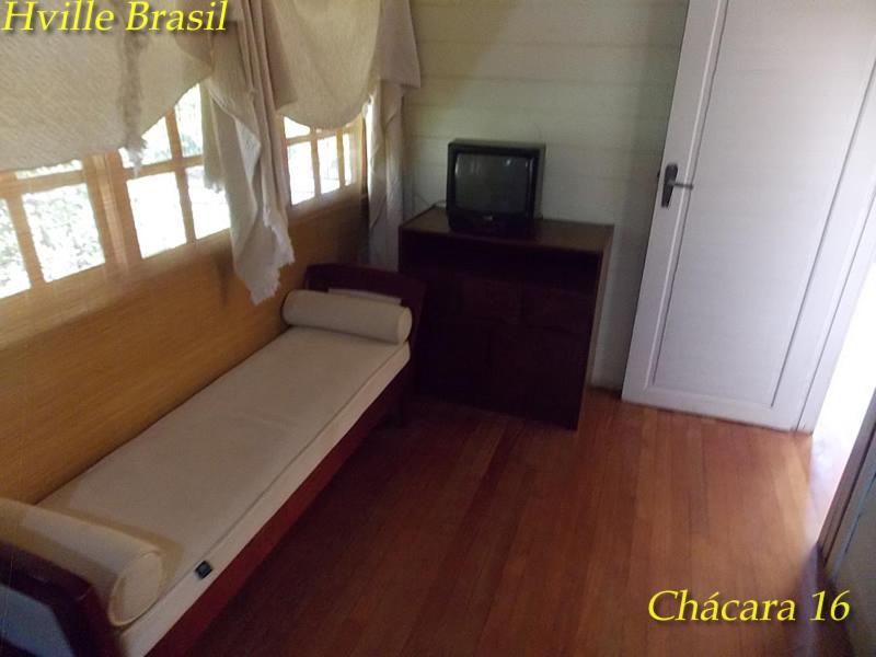  Chácara 16 com Ofurô 3 quartos