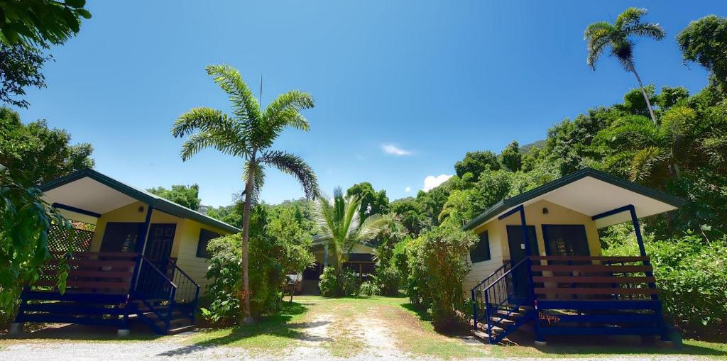 Zahrada ubytování Thornton Beach Bungalows Daintree