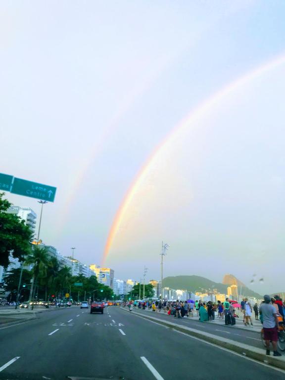  Sobre o mar de Copacabana