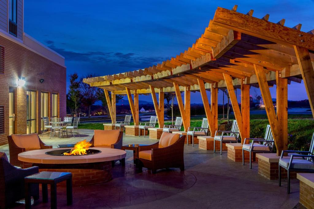 Staybridge Suites Charlottesville Airport by IHG photo