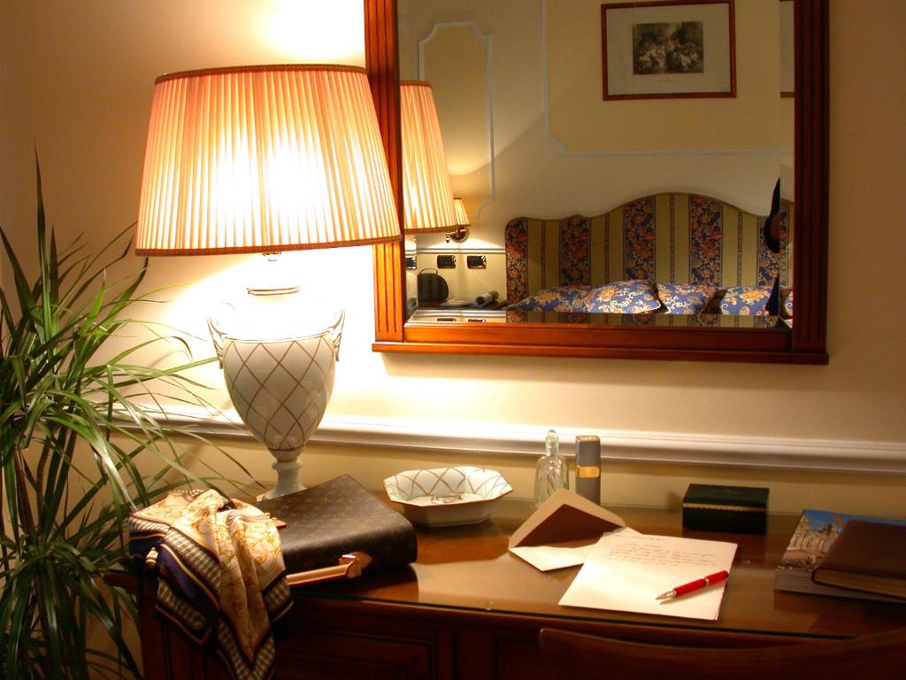 Hotel Cellini - Resim 21