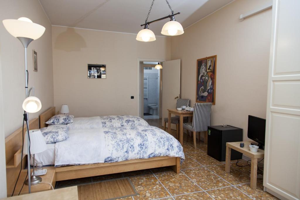 Santa Croce - Room With Private External Bathroom