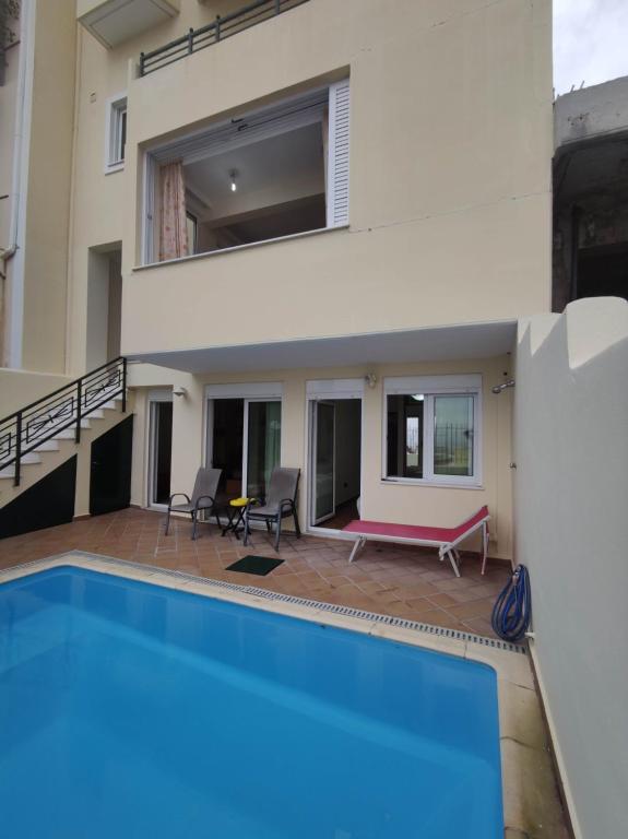 Πισίνα στο ή κοντά στο Private pool & Panorama View on Athens center Hill