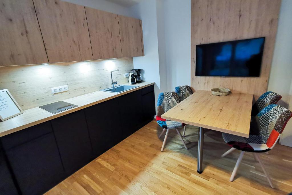 Kuchyň nebo kuchyňský kout v ubytování Am Millstättersee 35