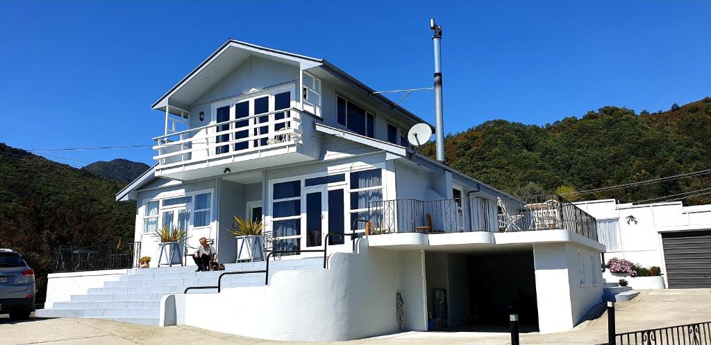 Top of the Town - Resim 6