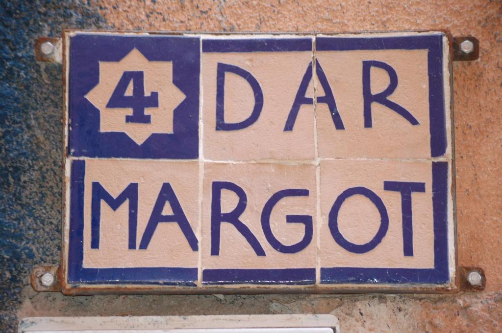Certifikát, hodnocení, plakát nebo jiný dokument vystavený v ubytování Dar Margot Marrakech