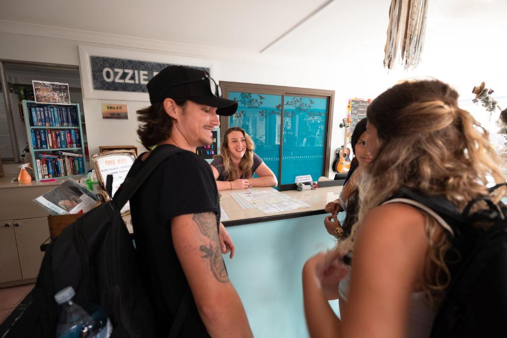 Hosté ubytování Ozzie Pozzie Backpackers