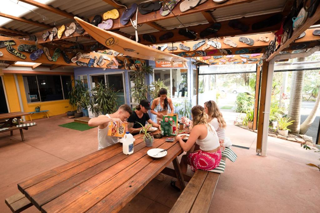 Hosté ubytování Ozzie Pozzie Backpackers