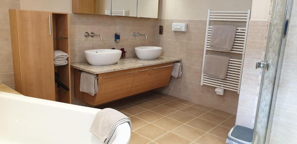 Koupelna v ubytování Hotel Garni Jägerheim